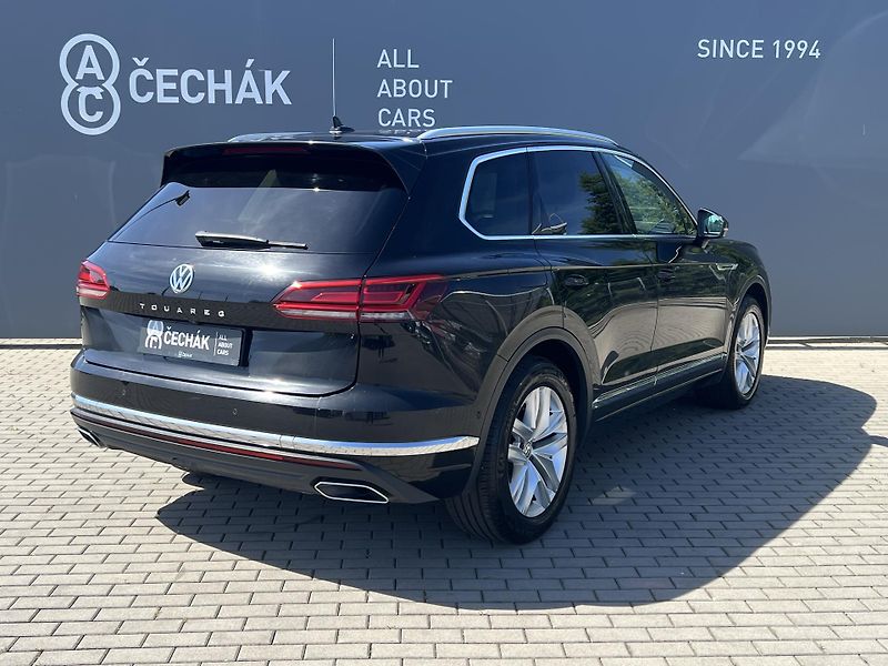 Volkswagen Touareg (2019) 3.0TDi*210kW*4x4*Servis*Tažné - fotka 5 z 41