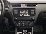 Škoda Octavia (2015) 1.2 TSI, Tempomat - náhled 12