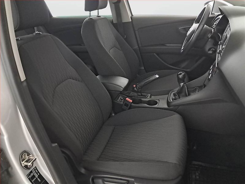 Seat Leon (2014) 1.4 TSI, Tempomat - fotka 9 z 18