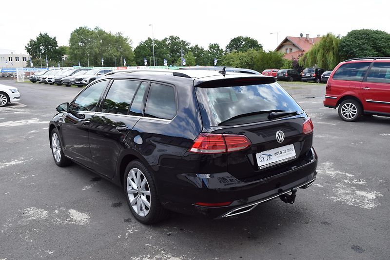 Volkswagen Golf Variant (2020) 1.5TSI 110kw HLBMT TAŽ LED KAM - fotka 11 z 49