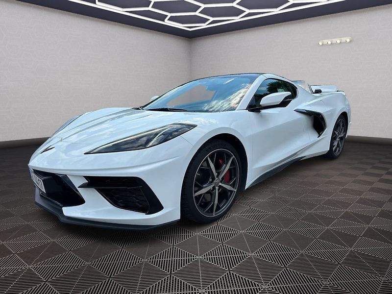 Chevrolet Corvette (2022) C8 Stingray 6.2 V8 354kW Targa - fotka 7 z 33