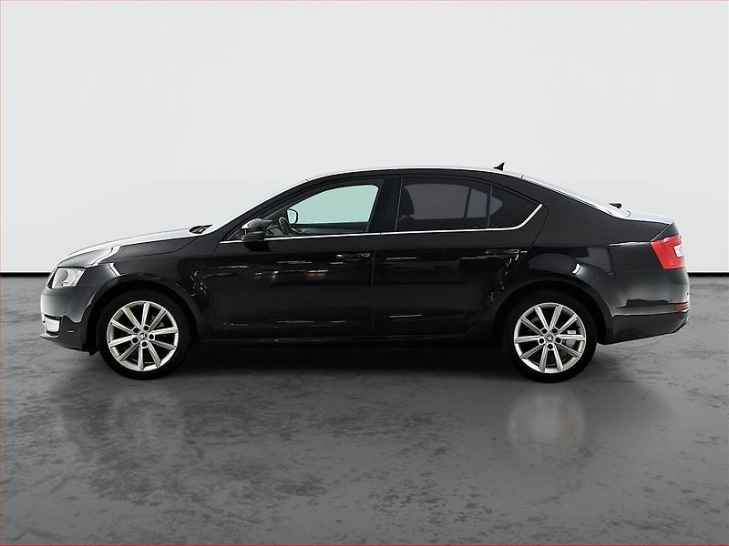 Škoda Octavia (2015) 1.6 TDI, Navi, Tempomat - fotka 3 z 15