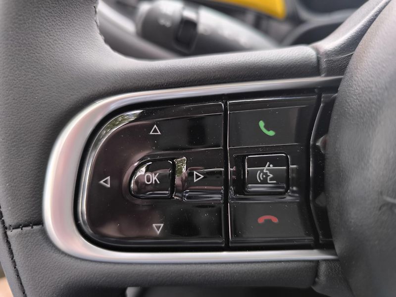 Fiat 500 (2026) Hybrid Torino 1.0 BSG 65k - fotka 23 z 36