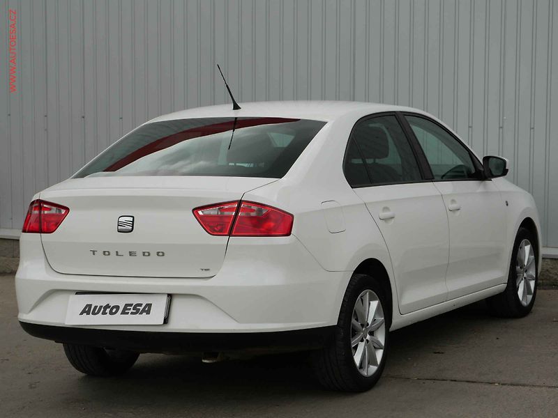 Seat Toledo (2014) 1.2 TSi, 1.maj,ČR, Klima - fotka 4 z 16