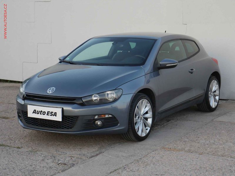 Volkswagen Scirocco (2010) 1.4TSi, servis.kniha - fotka 3 z 15