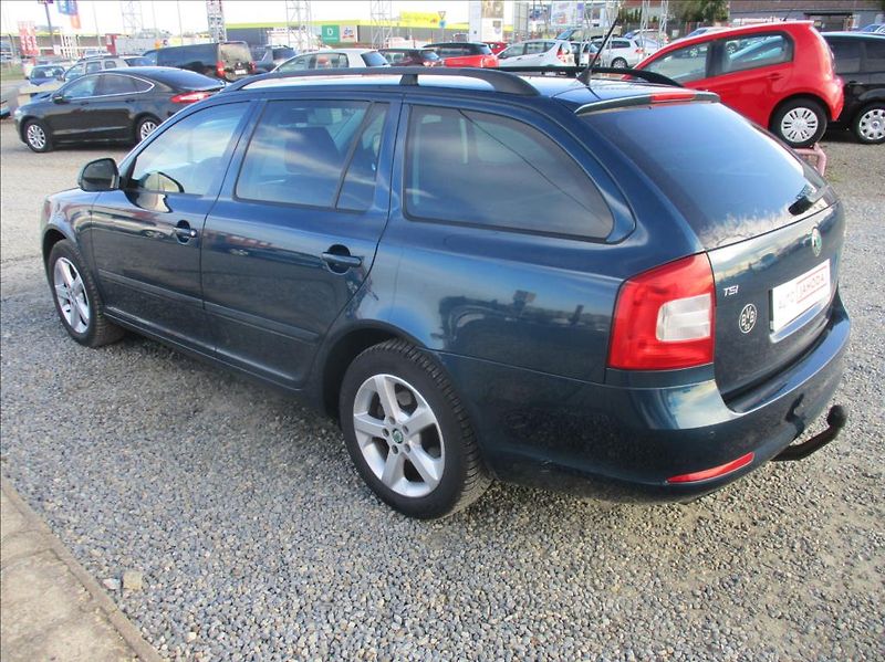 Škoda Octavia 1,4 TSI, digiklima, servis, - fotka 7 z 28