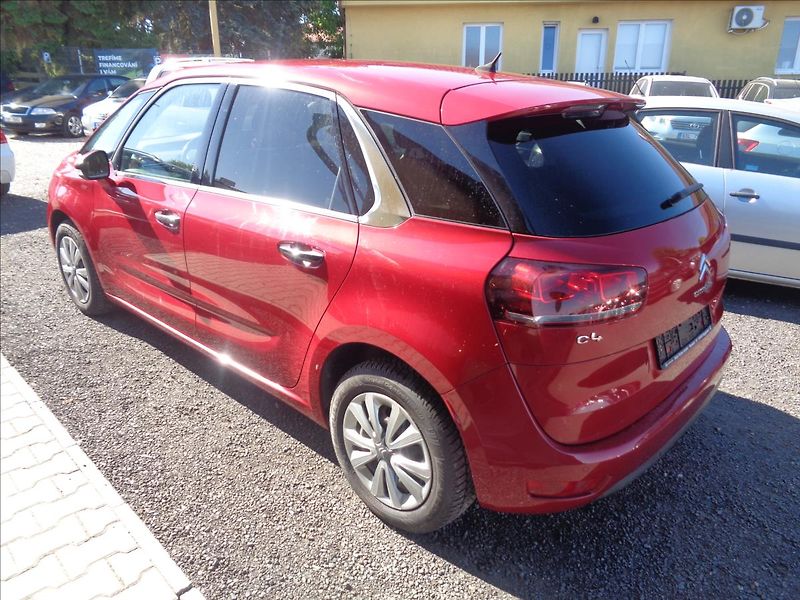 Citroën C4 Picasso 1,6 - fotka 8 z 14