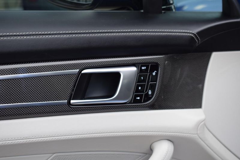Porsche Panamera (2017) Turbo/CZ/Záruka/Bose/Carbon - fotka 20 z 66