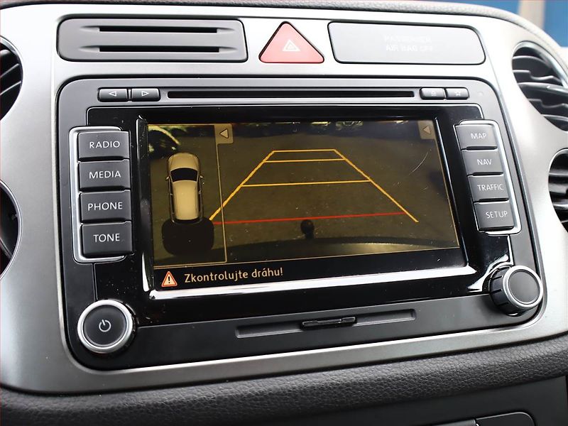 Volkswagen Tiguan (2010) 1.4 TSI, Navi, Tempomat - fotka 17 z 17