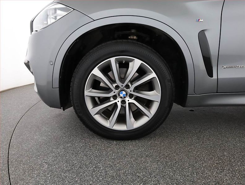 BMW X6 (2016) M Paket xDrive35i - fotka 19 z 19