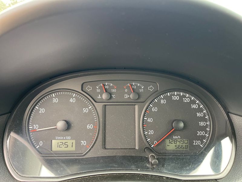 Volkswagen Polo 1.2i 44kW*KLIMA* - fotka 26 z 27