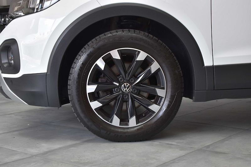 Volkswagen T-Cross 1.0 TSI 81kW KAMERA*ACC*BLIS* - fotka 32 z 38