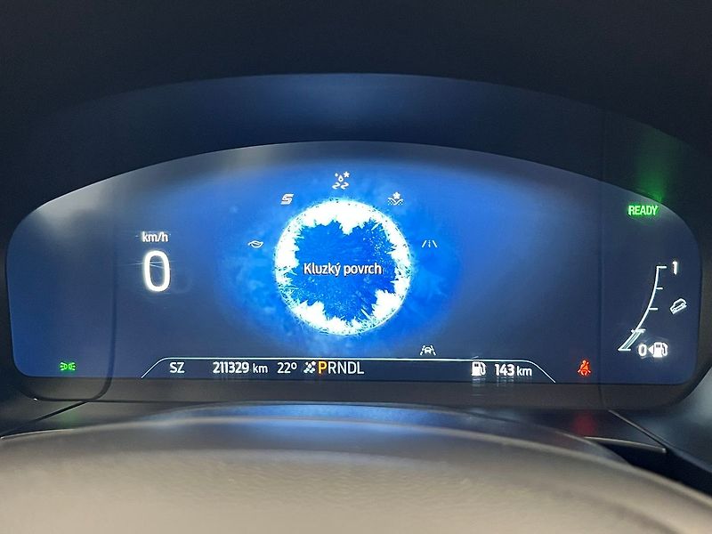 Ford Kuga 2.5 Duratec FHEV  COOL&CONNECT - fotka 54 z 65