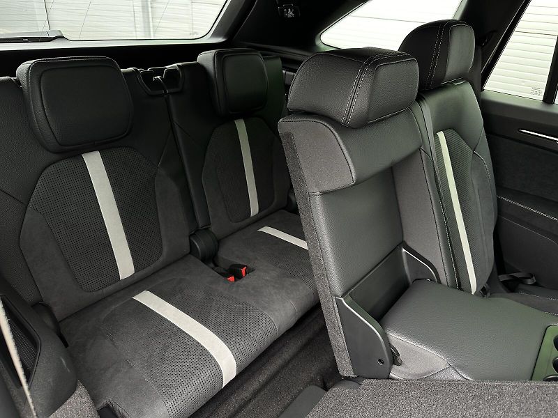 Škoda Kodiaq 2.0TDi 4x4 DSG 193PS Sportline - fotka 45 z 53