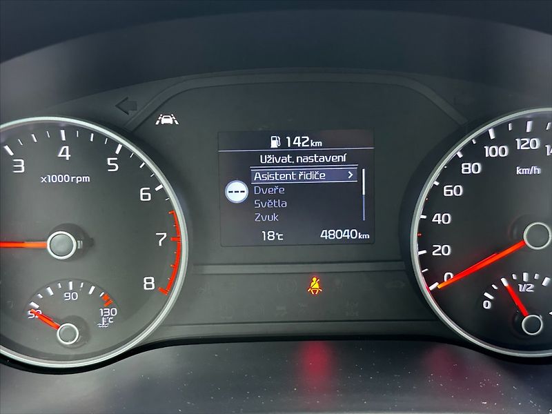 Kia Sportage 1,6 TDGI 97kW-CZ - fotka 25 z 41