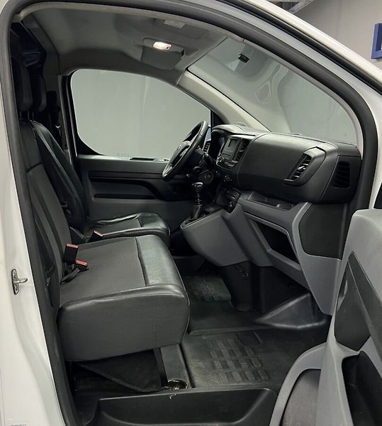 Toyota ProAce L2 Active - fotka 7 z 14