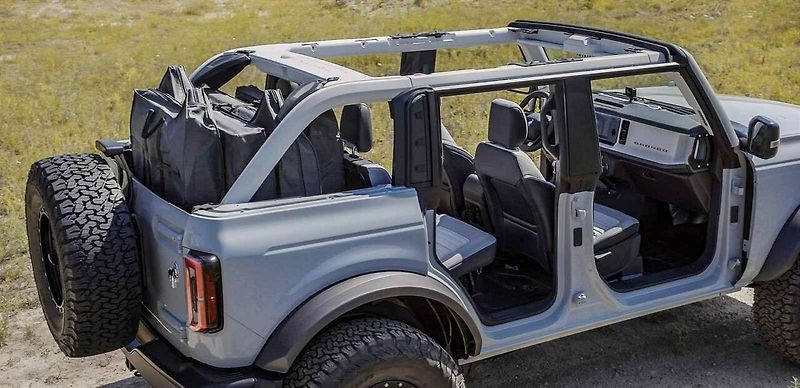 Ford Bronco.