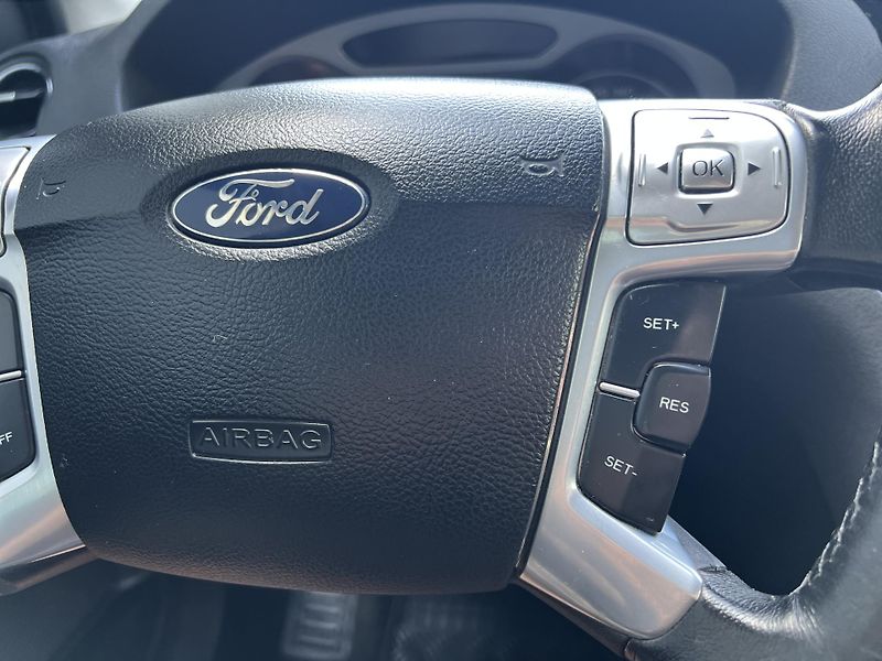 Ford Mondeo 2.0TDCi KLIMA KŮŽE TEMPOMAT - fotka 17 z 38