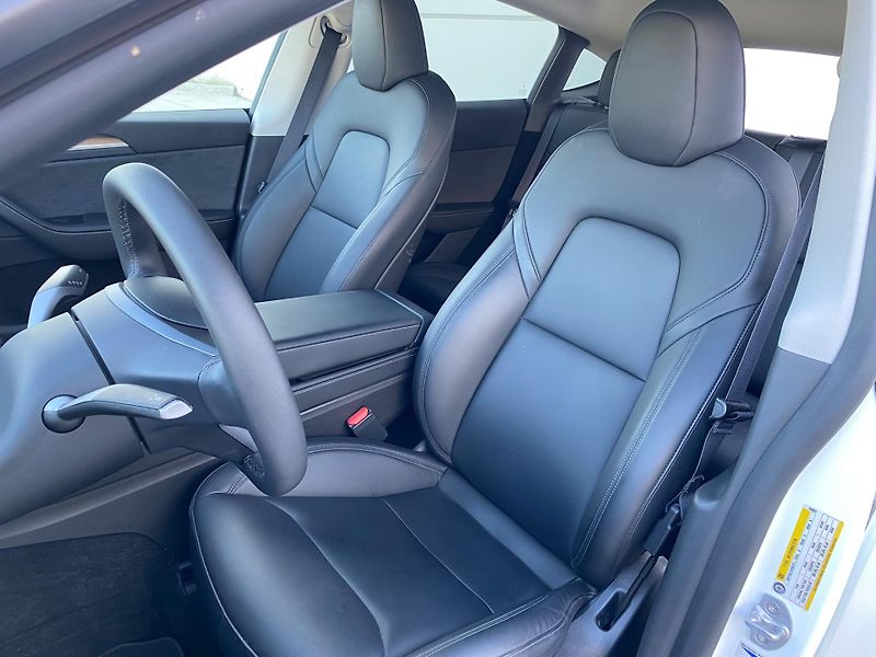 Tesla Model Y (2023) Long Range, tažné, 47 tis km - fotka 9 z 22