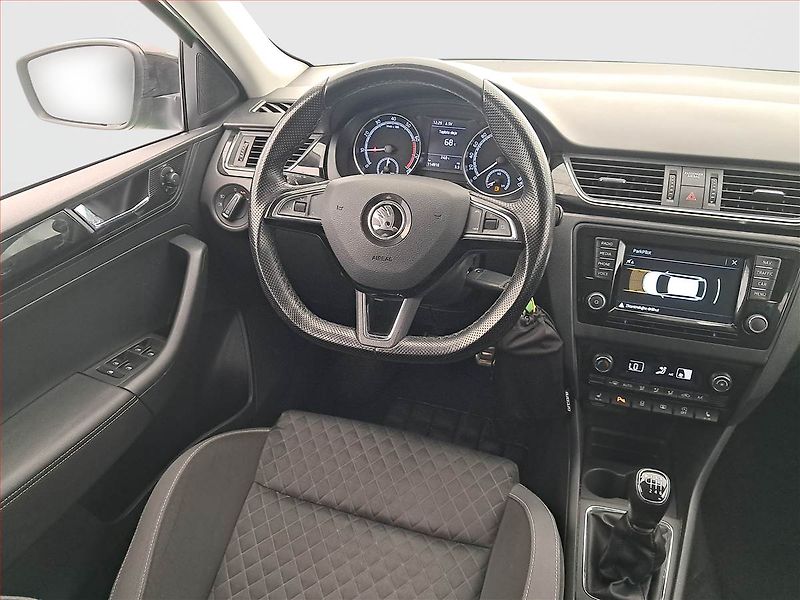 Škoda Rapid (2018) Style 1.0 TSI, Serv.kniha - fotka 7 z 18