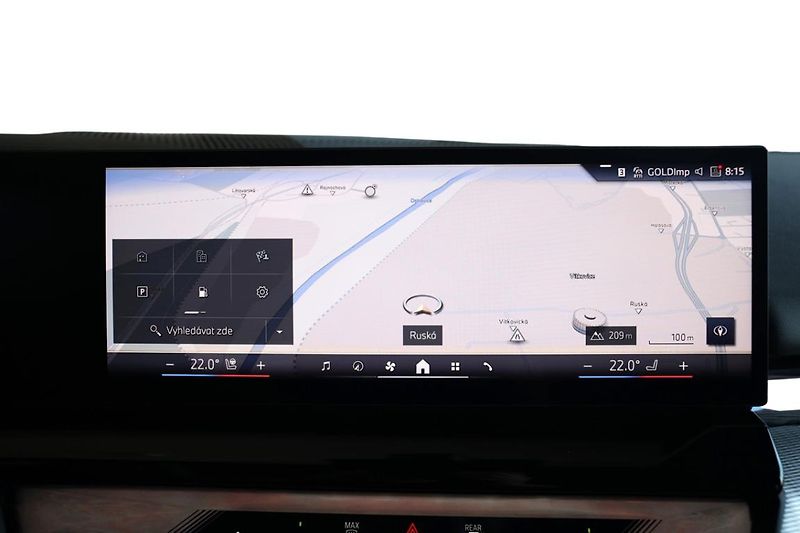 BMW Řada 5 530e xDrive Touring - fotka 11 z 32