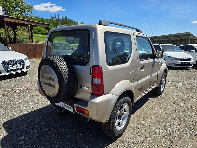 Suzuki Jimny (2008) 1.3 60KW 4x4 tažné,nová STK - fotka 7 z 20