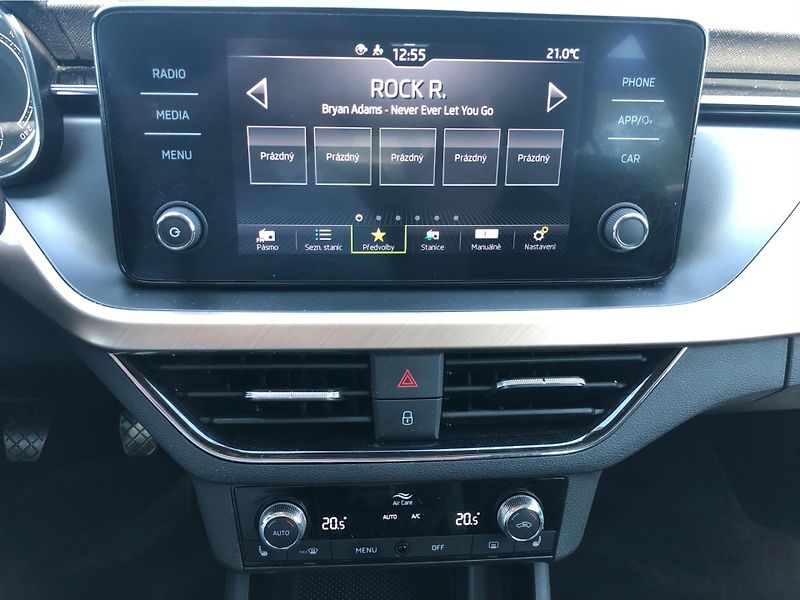 Škoda Scala 1.0 TSi STYLE - fotka 20 z 29