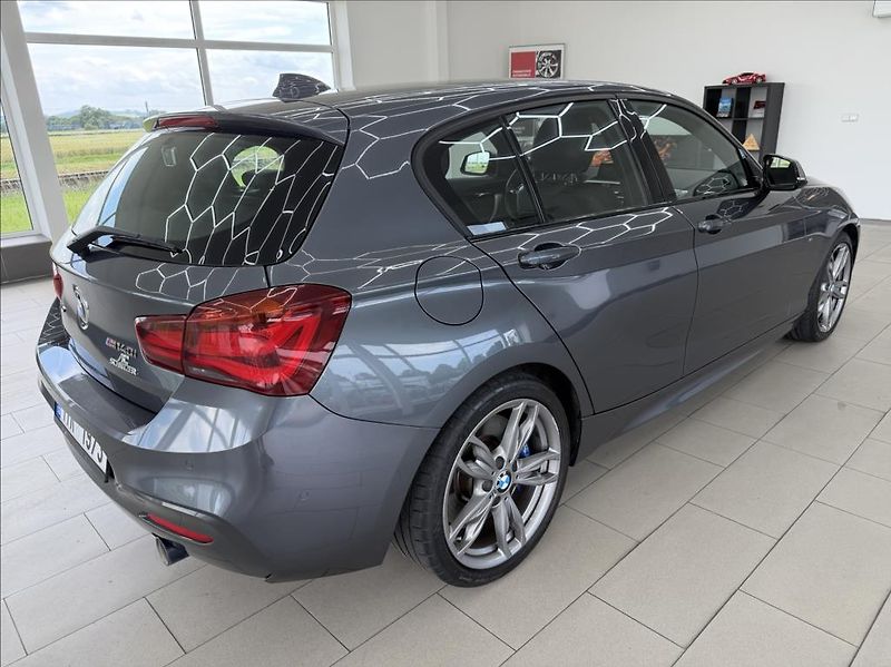 BMW Řada 1 3,0 i, M140i xDrive,Shadow,400 - fotka 5 z 41