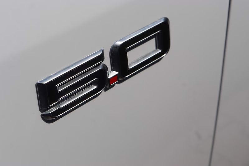 Ford Mustang (2026) Fastback 5.0 MagneRide - fotka 8 z 20