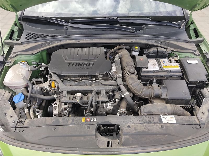 Kia XCeed 1,5   1.5 T-GDI 117Kw GT Line, - fotka 30 z 35