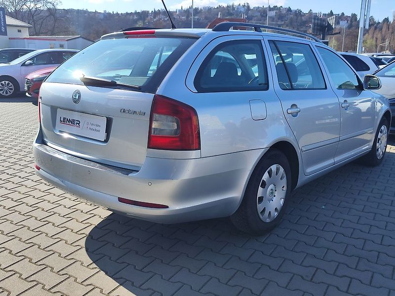 Škoda Octavia 2.0 TDi/103kW Elegance - fotka 5 z 26