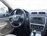 Škoda Octavia (2012) Ambition 2.0 TDI, Automat - náhled 7