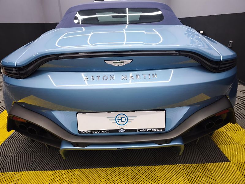 Aston Martin V8 Vantage (2022) - fotka 18 z 33