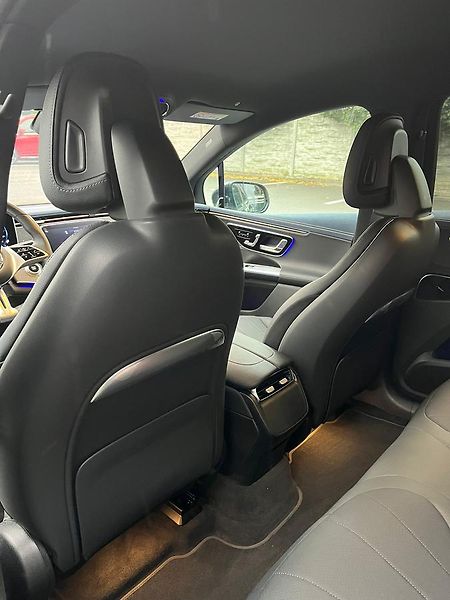 Mercedes-Benz EQE 350 4MATIC SUV demo - fotka 10 z 13