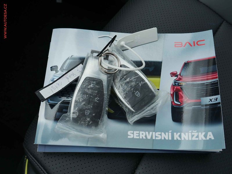 BAIC X55 (2025) 1.5I, ČR, AT, LED, panorama - fotka 15 z 15