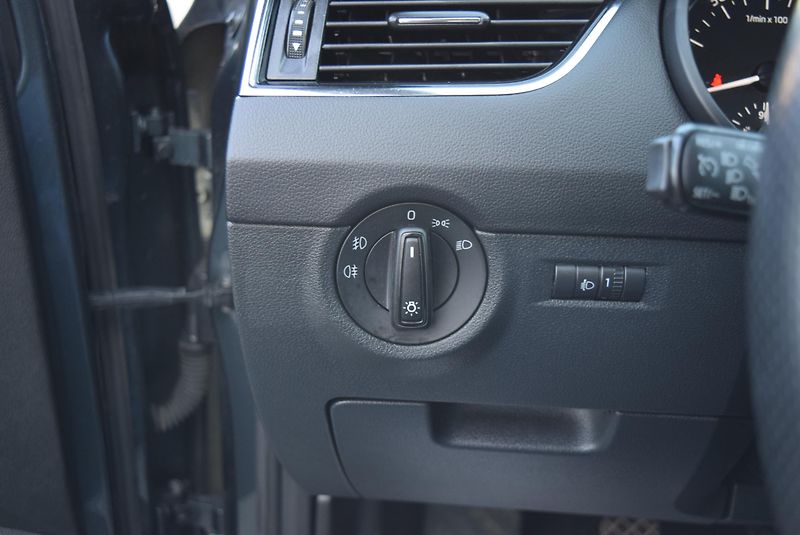 Škoda Octavia (2016) 1.4TSI 110kw AMBITION NAVI APP - fotka 33 z 46