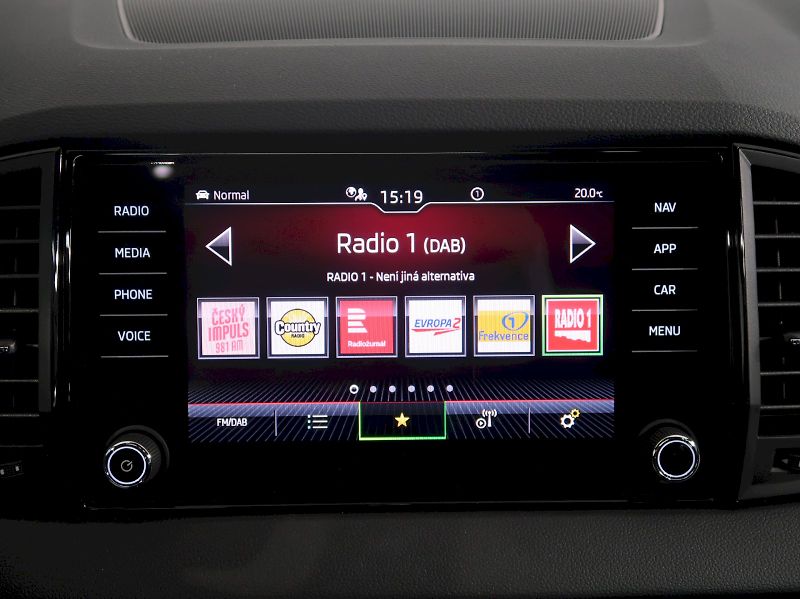 Škoda Karoq (2025) SPORTLINE 2.0TDI 110KW 4x4 DSG - fotka 25 z 43
