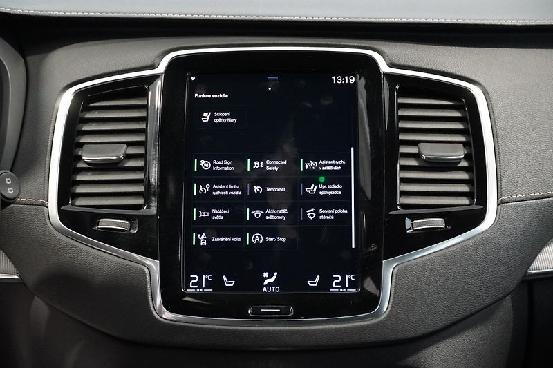 Volvo XC90 B5 Core+ 1.MAJ,ČR,DPH,7 míst - fotka 34 z 34