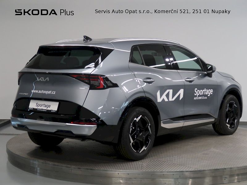 Kia Sportage (2025) TOP 1.6T-GDI DCT 110KW - fotka 2 z 34