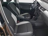 Škoda Rapid (2016) Spaceback 1.2 TSI, Automat - náhled 9