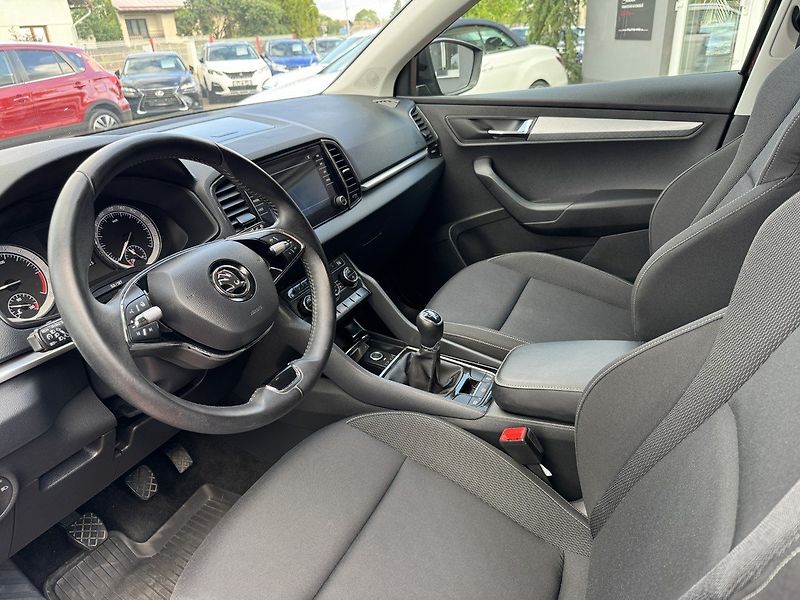 Škoda Karoq (2022) 2.0TDi LED Kamera Smartlink - fotka 24 z 48