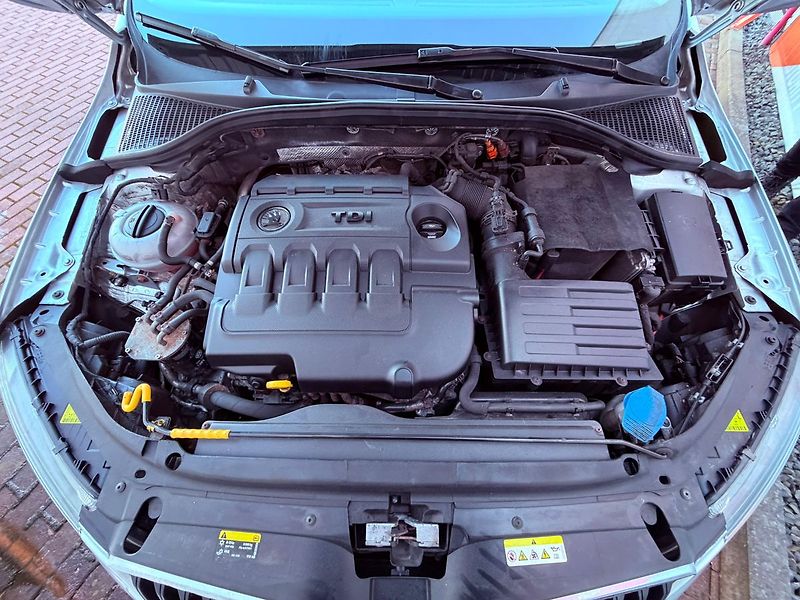 Škoda Octavia 1.6 TDi Ambition Fresh, ČR - fotka 22 z 23