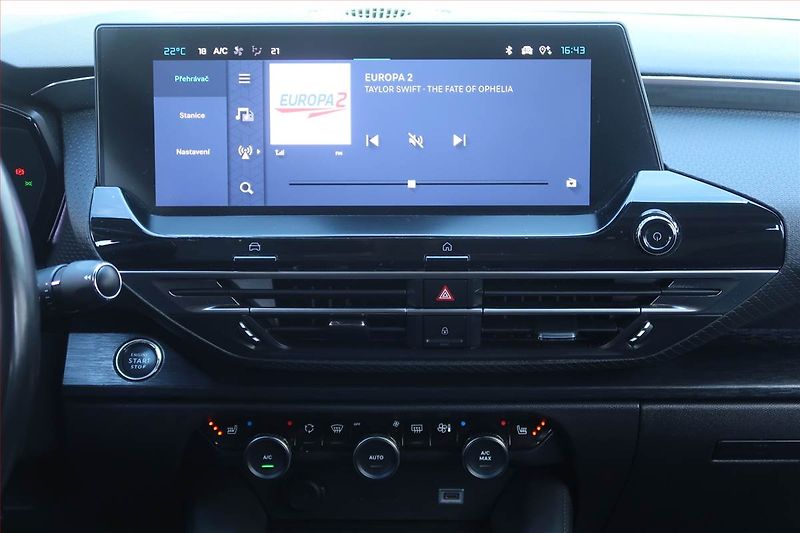 Citroën C5 X (2022) 1.6 PureTech, Automat - fotka 12 z 24