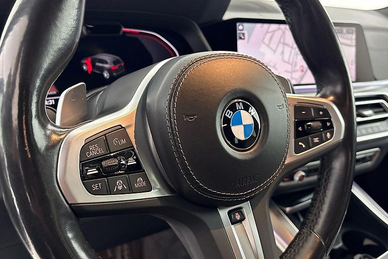 BMW X5 xDrive40d - fotka 24 z 28