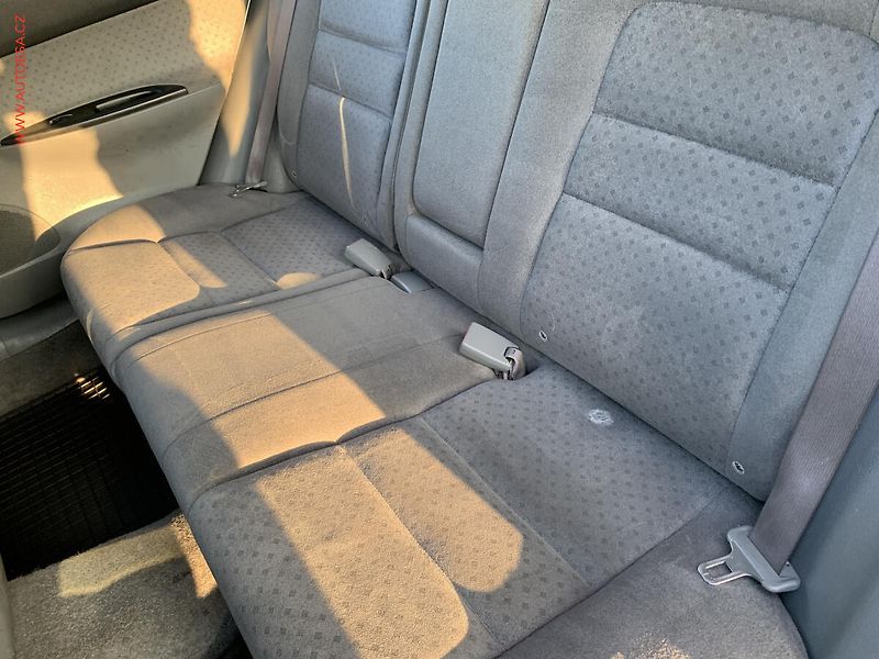 Mazda 6 (2003) 1.8i, AC, tempo, park.asist - fotka 10 z 18
