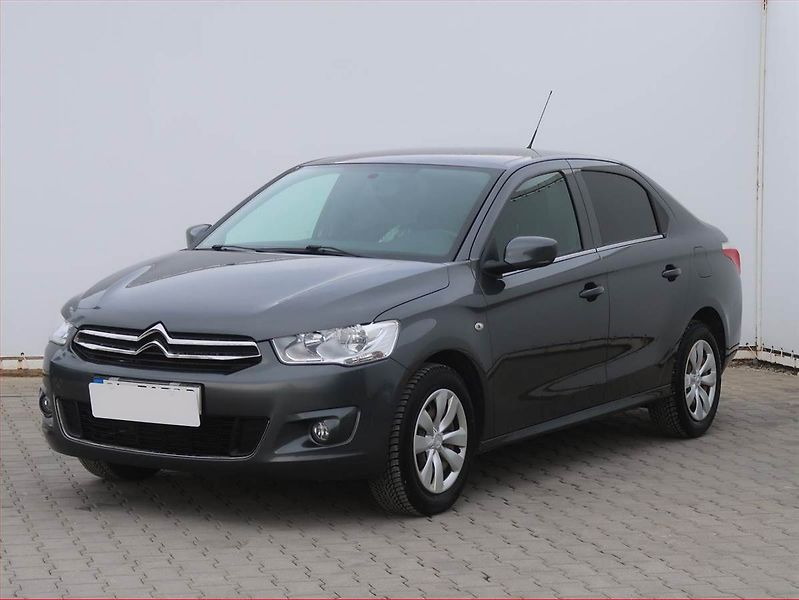 Citroën C-Elysée (2016) 1.2 PureTech, Serv.kniha - fotka 2 z 13