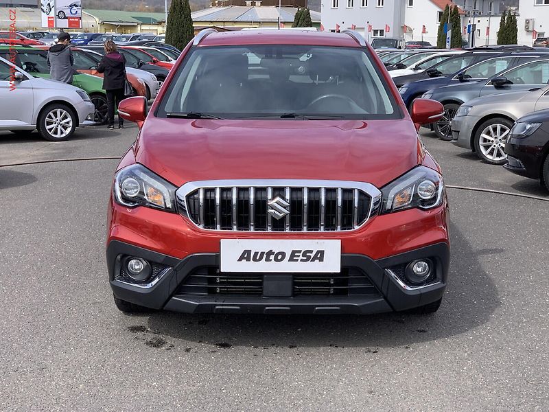 Suzuki S-Cross (2018) 1.4 BJet, Comfort, +ALU, navi - fotka 2 z 19