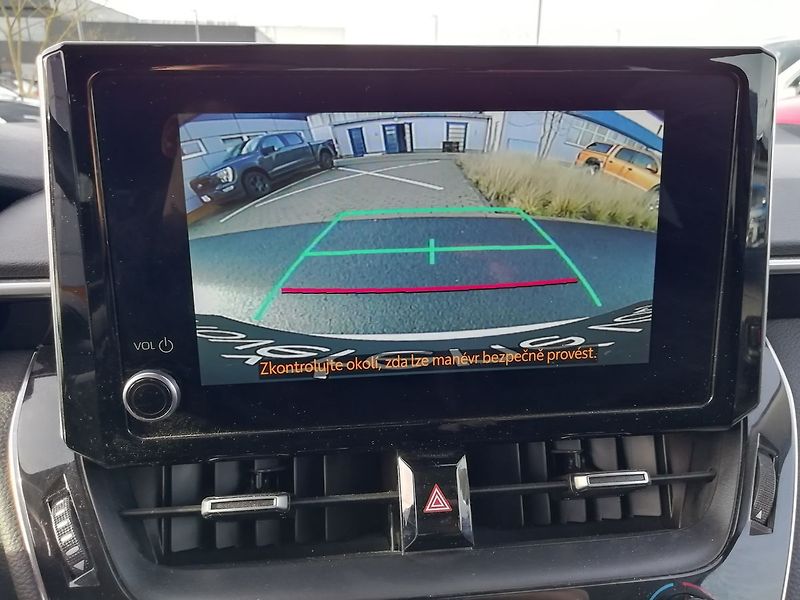 Toyota Corolla 1.5VVTi Comfort Tech - fotka 14 z 20