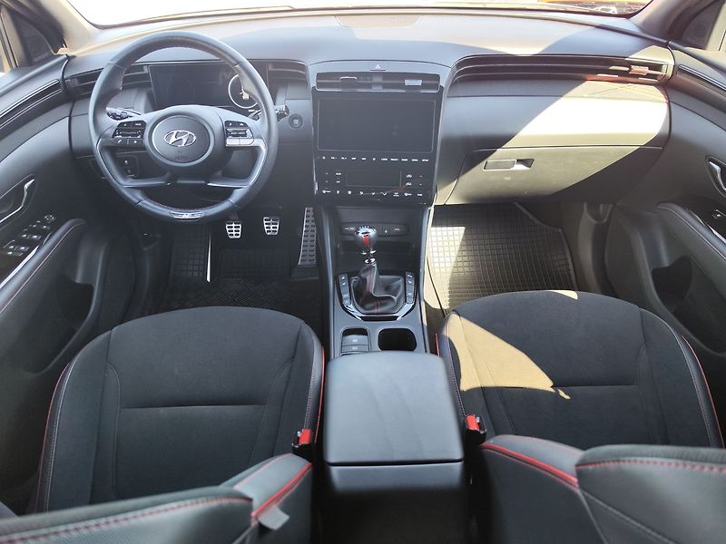 Hyundai Tucson 1.6 T-GDi/110kW N-Line - fotka 14 z 36