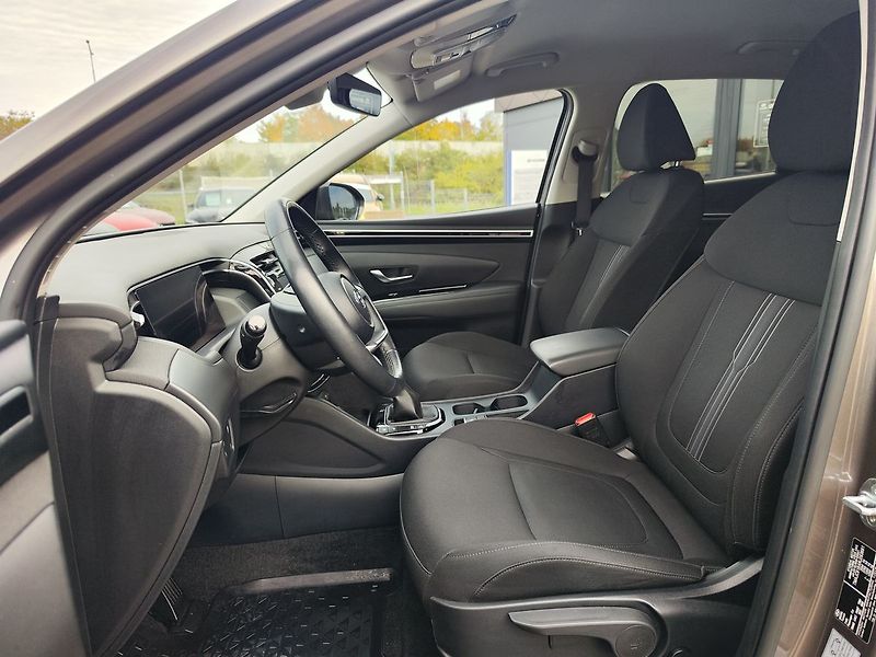 Hyundai Tucson 1.6 T-GDI/110kW Smart - fotka 13 z 30